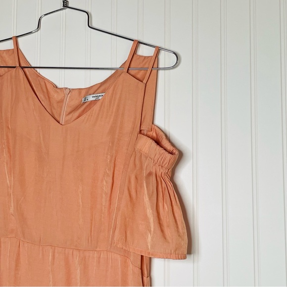 Christy & Co. Cold Shoulder Maxi Dress - Picture 4 of 8